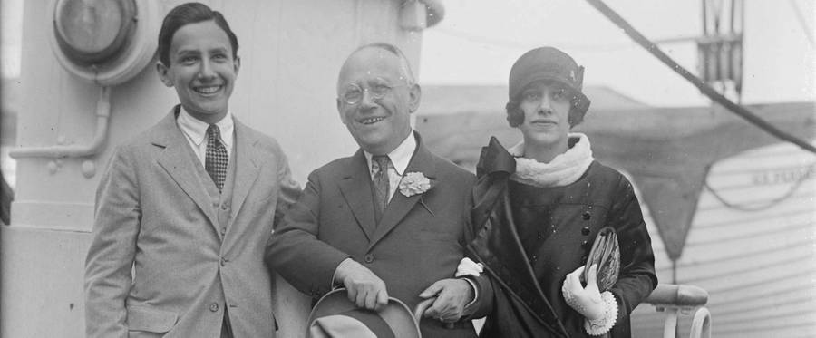 Carl Laemmle and his children in an undated photo.