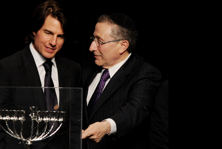 J.J. Abrams, Tom Cruise, and Rabbi Marvin Hier at the Simon Wiesenthal Center’s Annual National Tribute Dinner, May, 2011, in Beverly Hills, Calif.(Kevin Winter/Getty Images)
