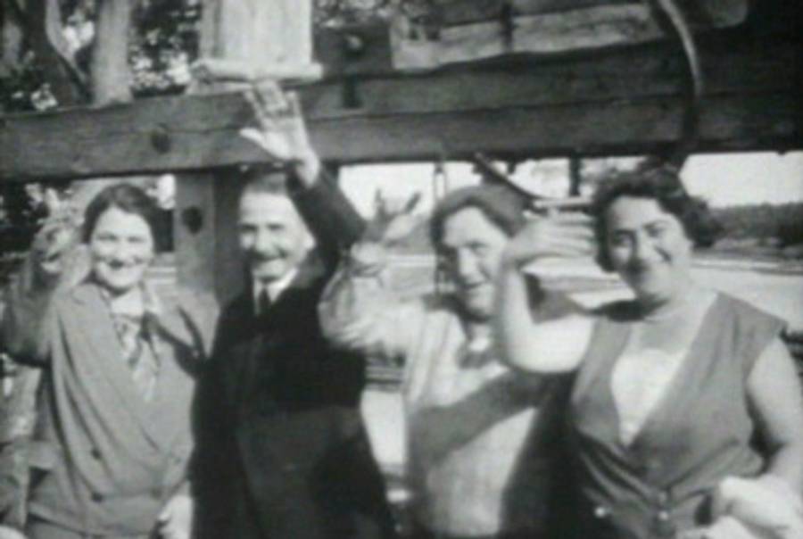 Still from a film featured in "16 mm Postcards: Home Movies of American Jewish Visitors to 1930s Poland," on view at Yeshiva University Museum, August 2010–January 2011.(Courtesy Center for Jewish History)