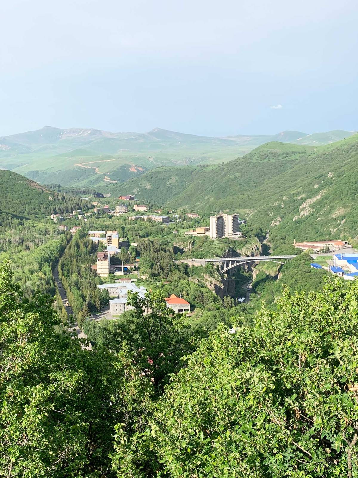 A view of Jermuk, looking toward the front line