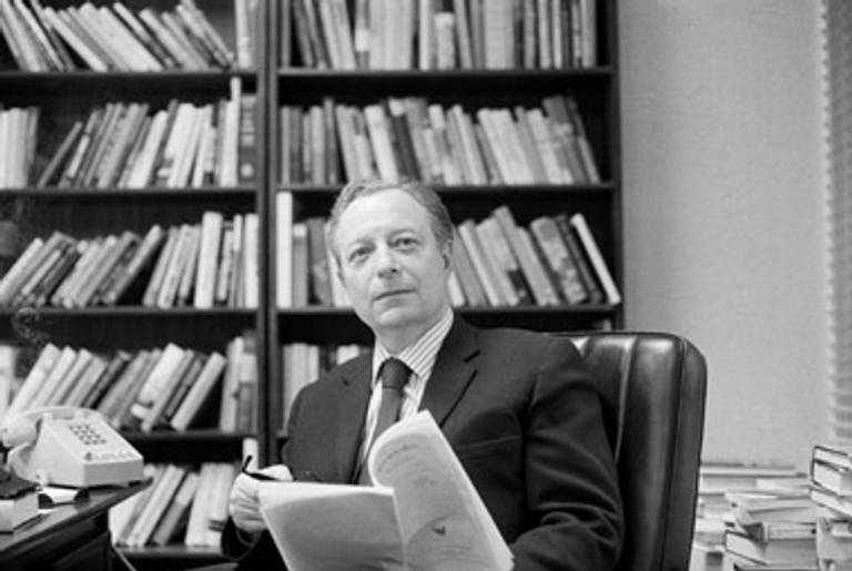 Irving Kristol in 1976.(Bettmann/Corbis)