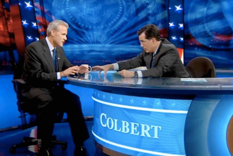Michael Oren and Stephen Colbert.(screengrab)