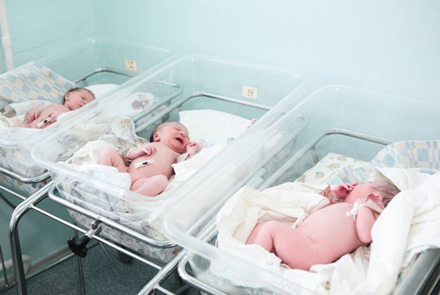 Babies who may potentially be named Noah. (Shutterstock)
