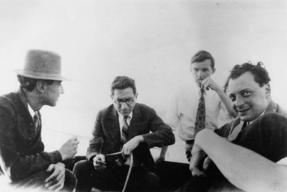 From left: Robert Oppenheimer, Isidor Rabi, H.M. Mott-Smith, and Wolfgang Pauli at Lake Zurich, Switzerland