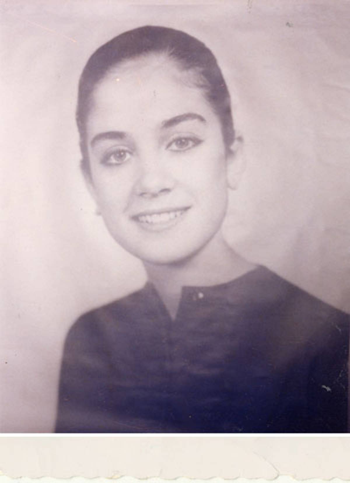 Janet’s photo in the 1959 Barnard graduation yearbook.
