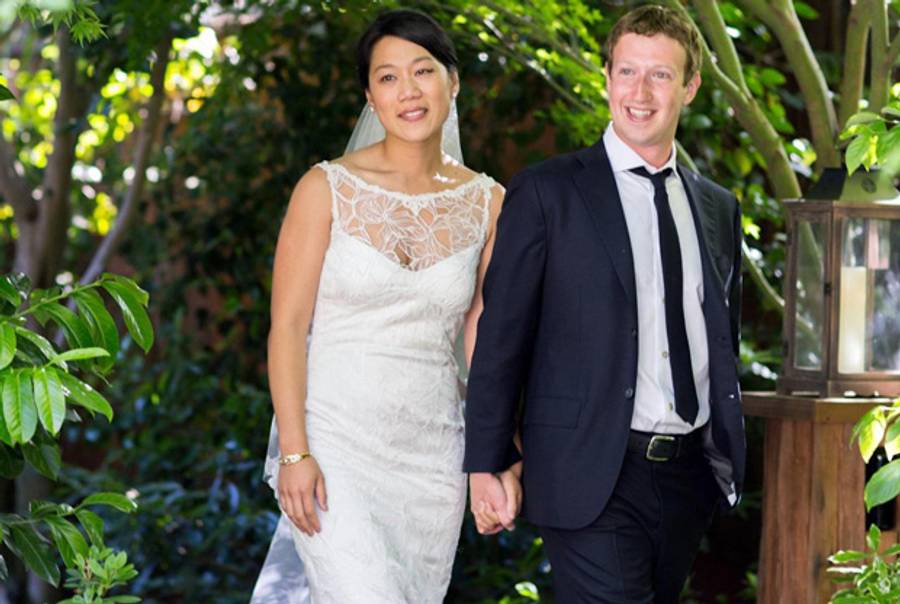Priscilla Chan and Mark Zuckerberg at their wedding over the weekend.(Facebook/AP)