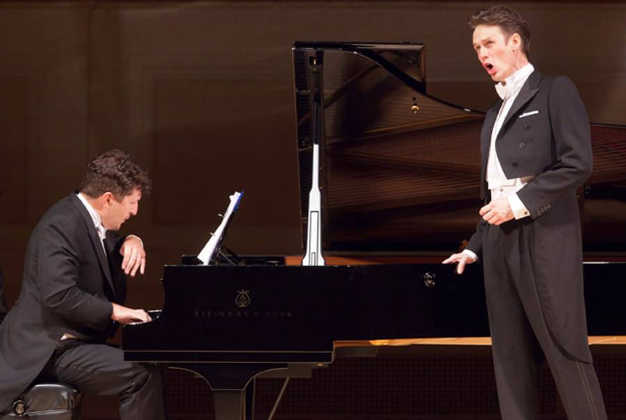 Thomas Adès, left, and Ian Bostridge, at Carnegie Hall, New York, Nov. 28, 2011.(©2011 Chris Lee)