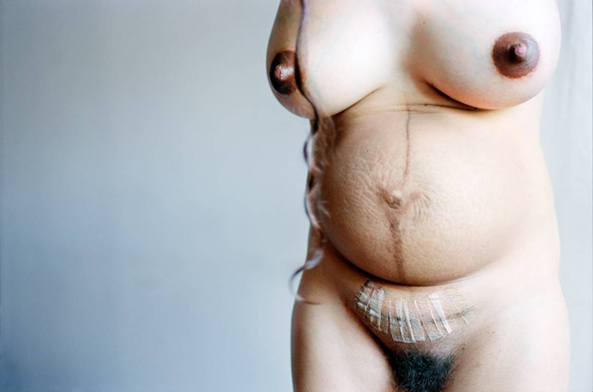 Carucci after giving birth via C-section, 2004. (Image courtesy of Elinor Carucci)