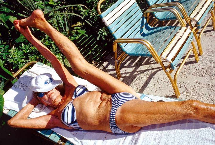 Gina Stretching, Haddon Hall Hotel, Miami Beach, 2000