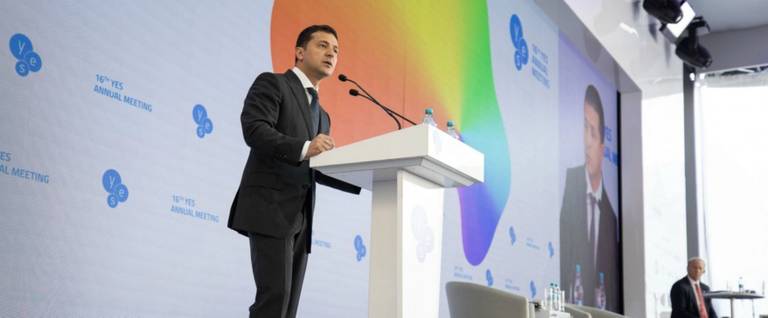 This handout picture taken and released by the Ukrainian Presidential Press Service on September 13, 2019, shows the Ukrainian President Volodymyr Zelensky addressing to the Yalta European Strategy (YES) forum in Kiev.
