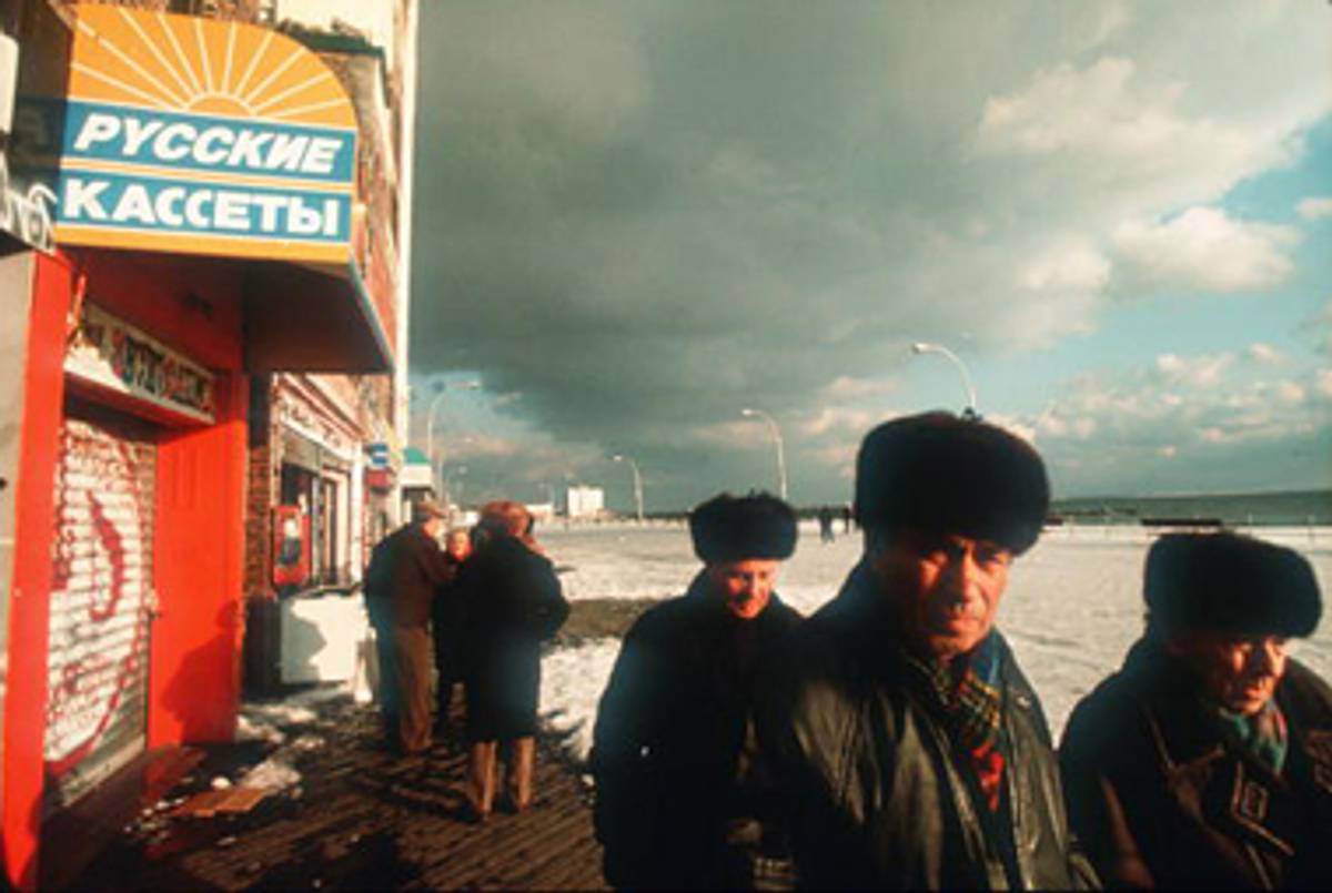 On the boardwalk of Brighton Beach, Brooklyn, New York, January, 1994(Stephen Ferry/Liaison/Getty Images)