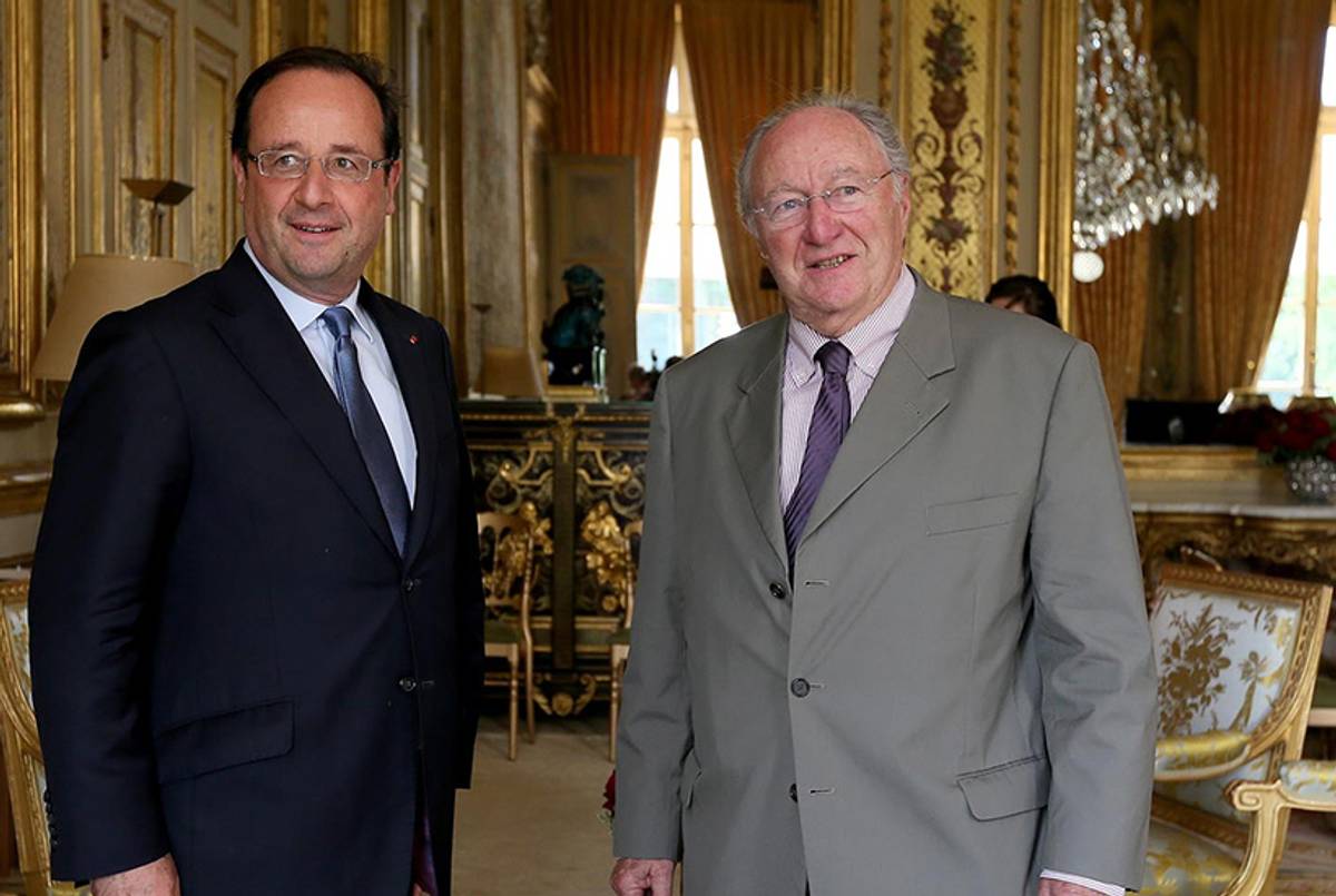 Francois Hollande with Roger Cukierman, president of the Representative Council of Jewish Institutions in France (CRIF), on July 18, 2013.(La Présidence de la Republique)