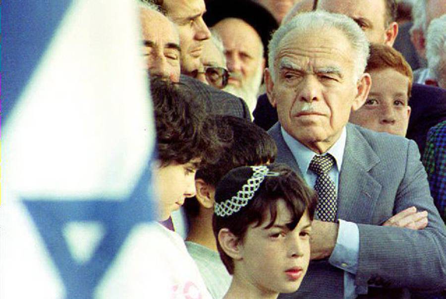 Israeli Prime Minister Yitzhak Shamir attending a street-naming ceremony commemorating deceased members of the Lehi, the underground that fought the British, in Petah Tikva on April 15, 1992.(AFP/Getty Images)
