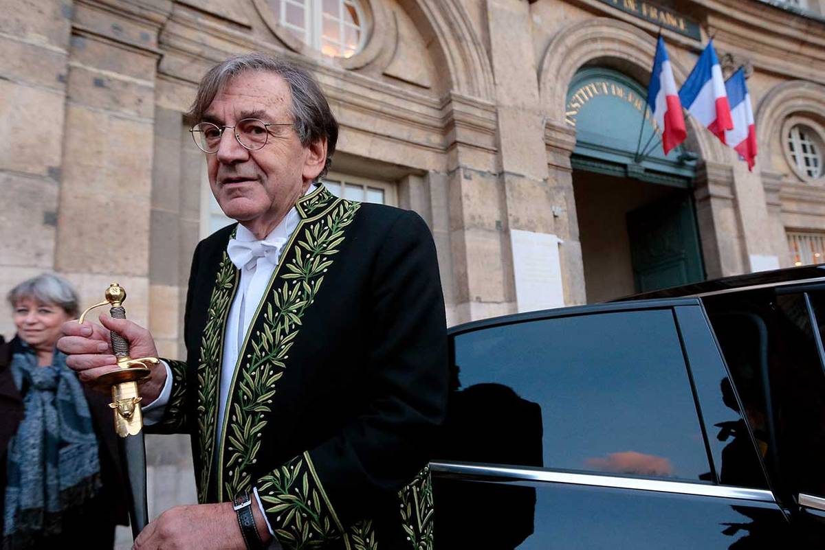 Alain Finkielkraut during his Académie française reception ceremony, outside the Institut de France building in Paris, 2016. 