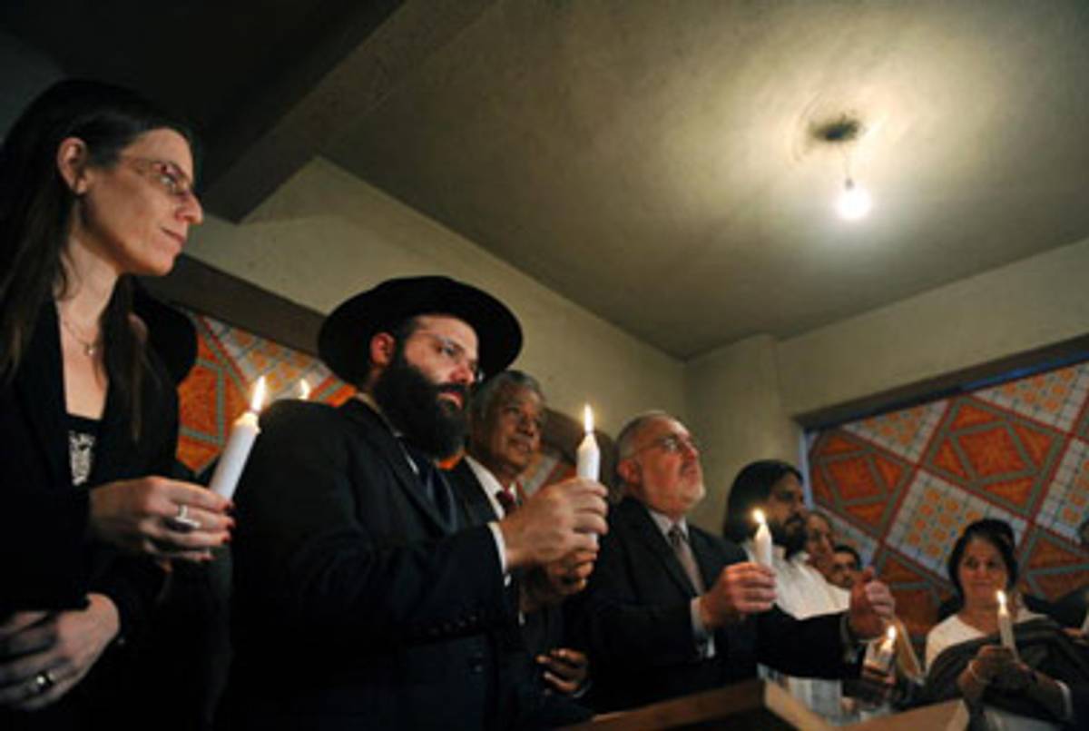A remembrance service held today at the Mumbai Chabad House.(Pal Pillai/AFP/Getty Images)