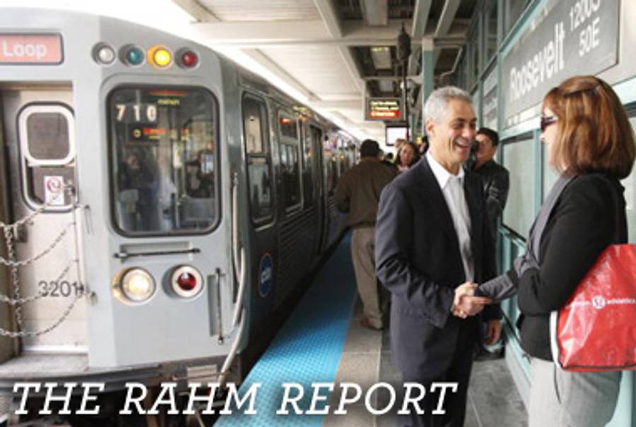 Rahm Emanuel campaigning at an L stop.(John Gress/Getty Images)