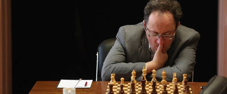 Boris Gelfand plays in round 6 of the World Chess London Grand Prix at Simpson's-in-the-Strand in London, England, September 27, 2012.