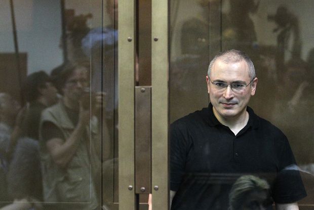 Vladimir Putin To Pardon Mikhail Khodorkovsky After 10 Years In Prison   4d0886391541b9b7329f746456241038a9a42cfc 620x416 