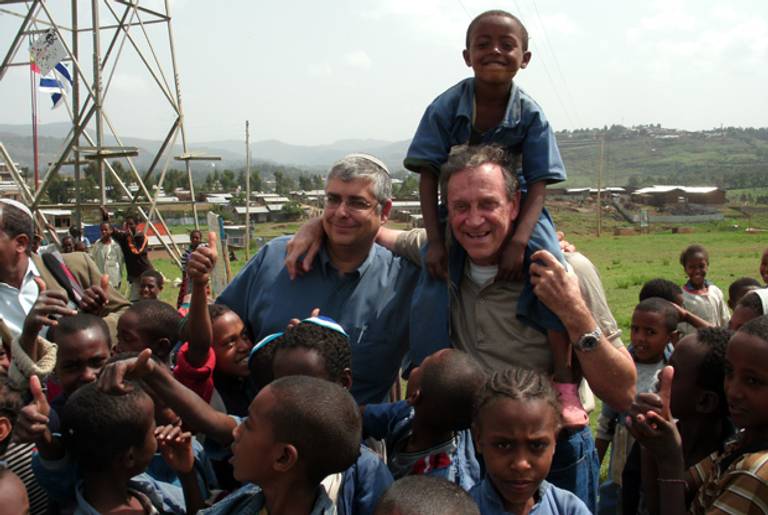 Stephen Kutner, standing right, in Ethiopia in 2011.(Courtesy JHI)