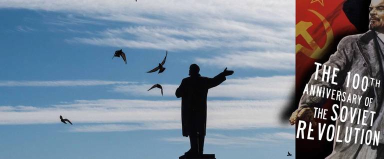 A monument to the founder of the Soviet Union, Vladimir Lenin in Nizhny Novgorod.