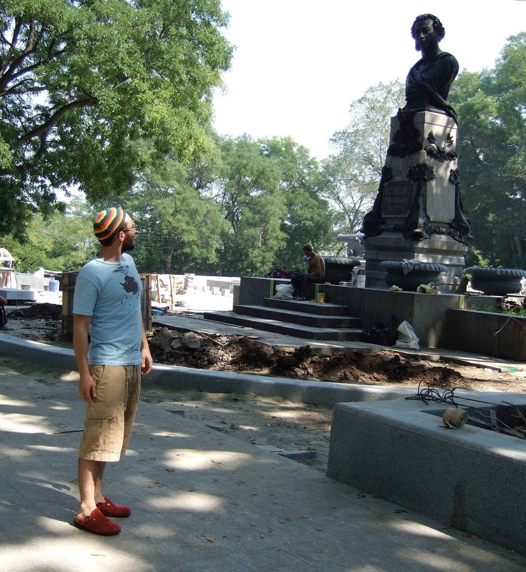 The author with Pushkin's statue in Odessa, 2008