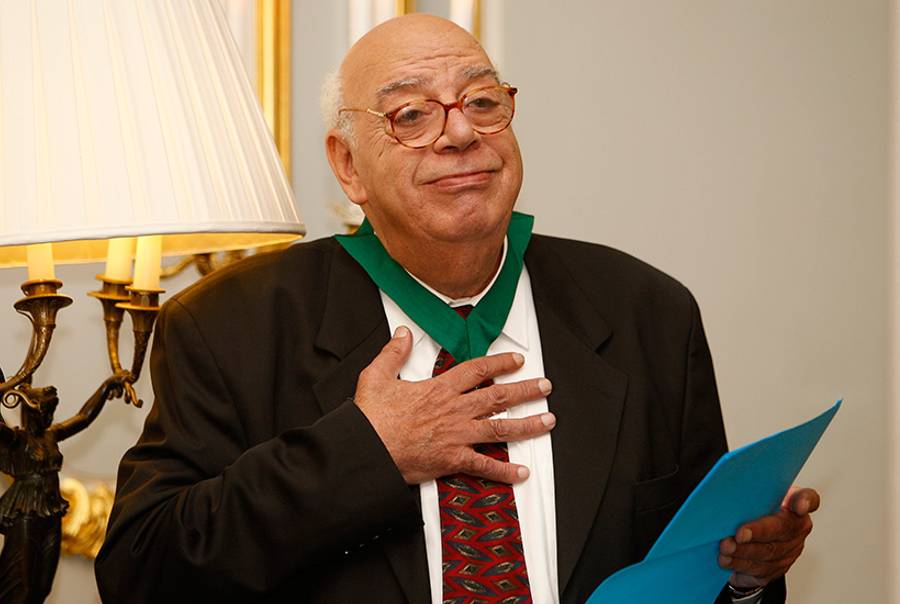 Ali Salem, the Egyptian playwright, is seen wearing the 2008 Civil Courage Prize, which he received in London on Nov. 19, 2008.(Kirsty Wigglesworth/AP)