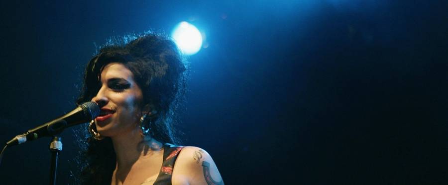Amy Winehouse performs at Koko in Camden Town in London. England, November 14, 2006. 