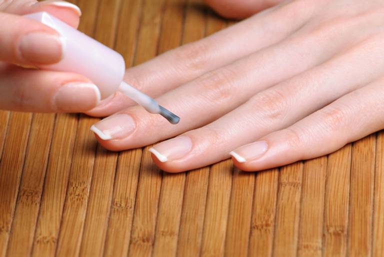 French manicure, IDF-approved. (Shutterstock)
