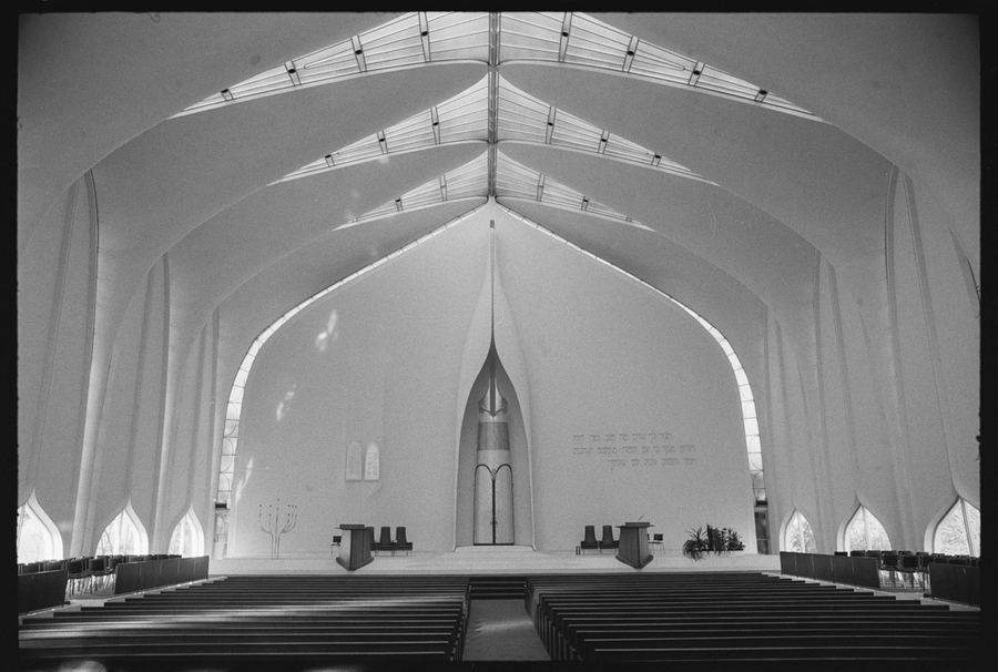 North Shore Congregation Israel, Chicago, 1977