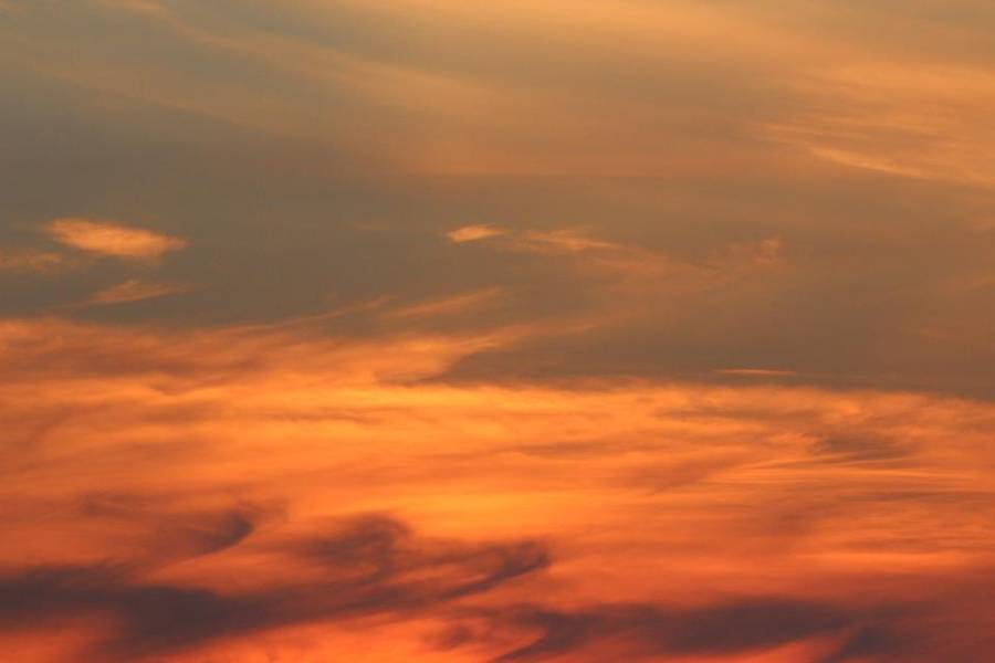 Photo of a sunset around Washington, DC.(By Josh McLaurin/via Facebook.)