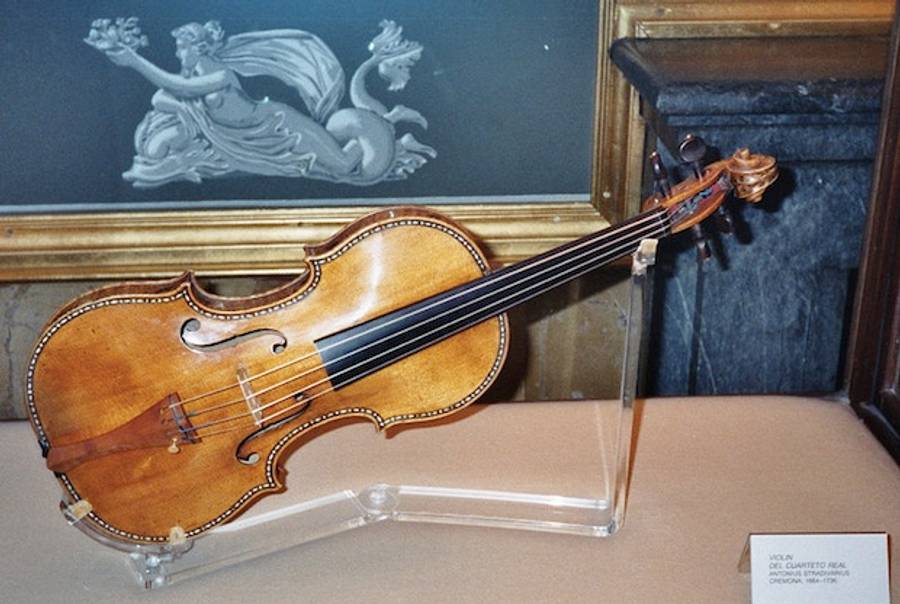 1722 Stradivarius(Atlantic Sound)