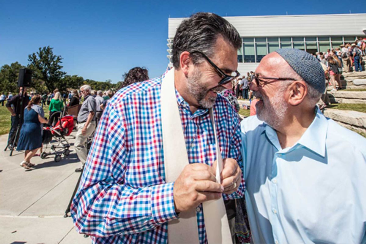 Rabbi Aryeh Azriel & Rev. Eric Elnes at the Circle of Peace 9/11 Remembrance event in 2016. (Photo: Scott Griessel)