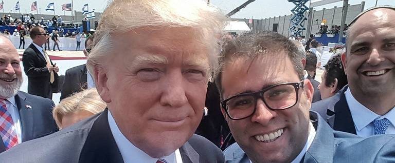 Member of Knesset Oren Hazan and a friend taking a selfie at Ben Gurion airport in May 2017.