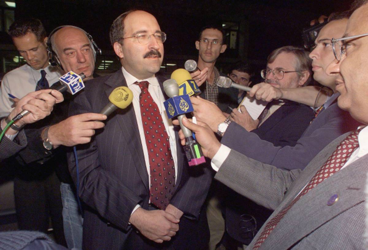 Former Isreali Ambassador to the UN Dore Gold in Wye Mills, MD, October 21, 1998.( Luke Frazza/AFP/Getty Images)
