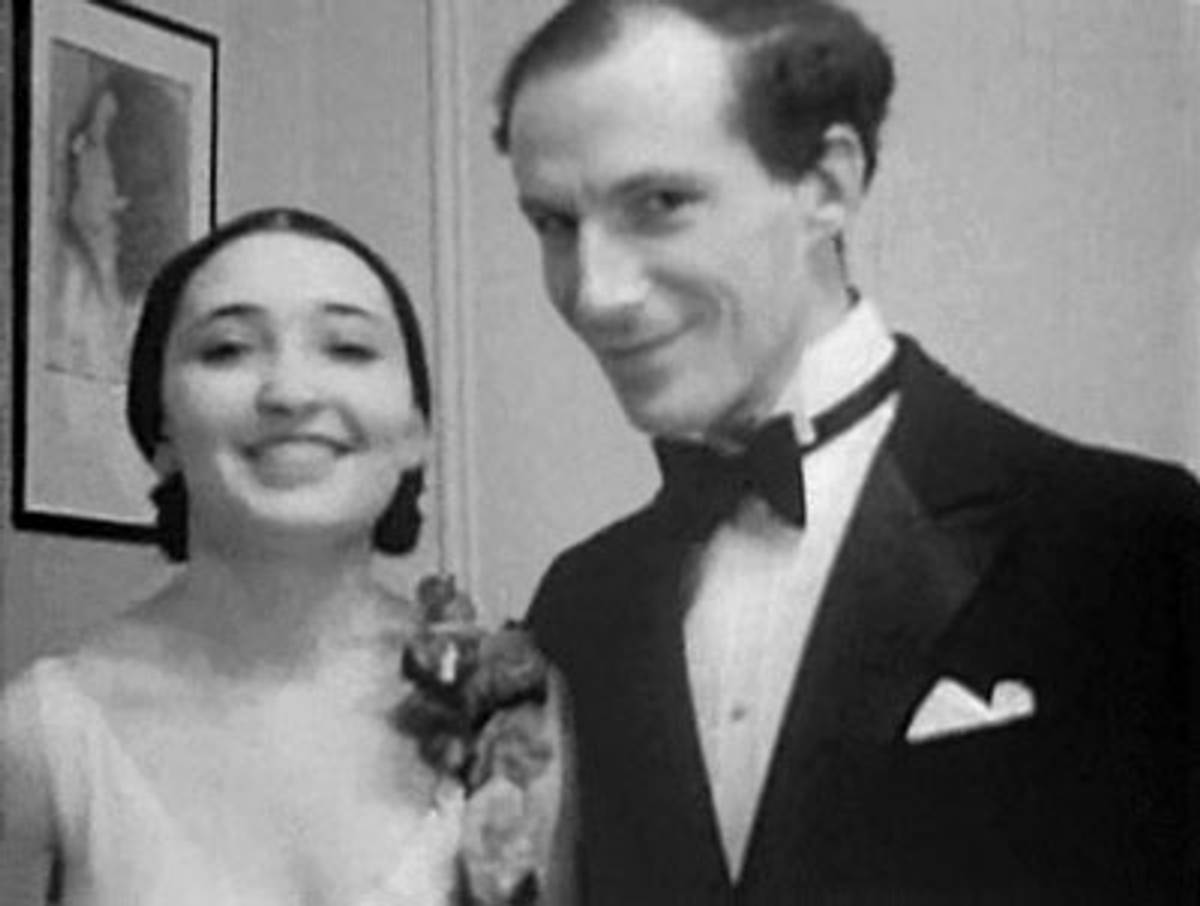 Clara Rockmore with Lev Sergeyevitch Termen (Leon Theremin) in New York, circa 1929 (Photograph courtesy of the Nadia Reisenberg / Clara Rockmore Foundation)