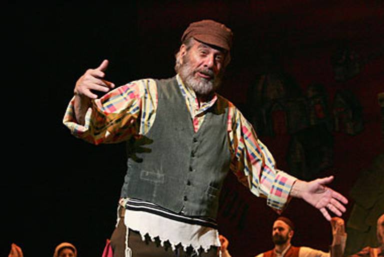 Topol as Tevye in 2005.