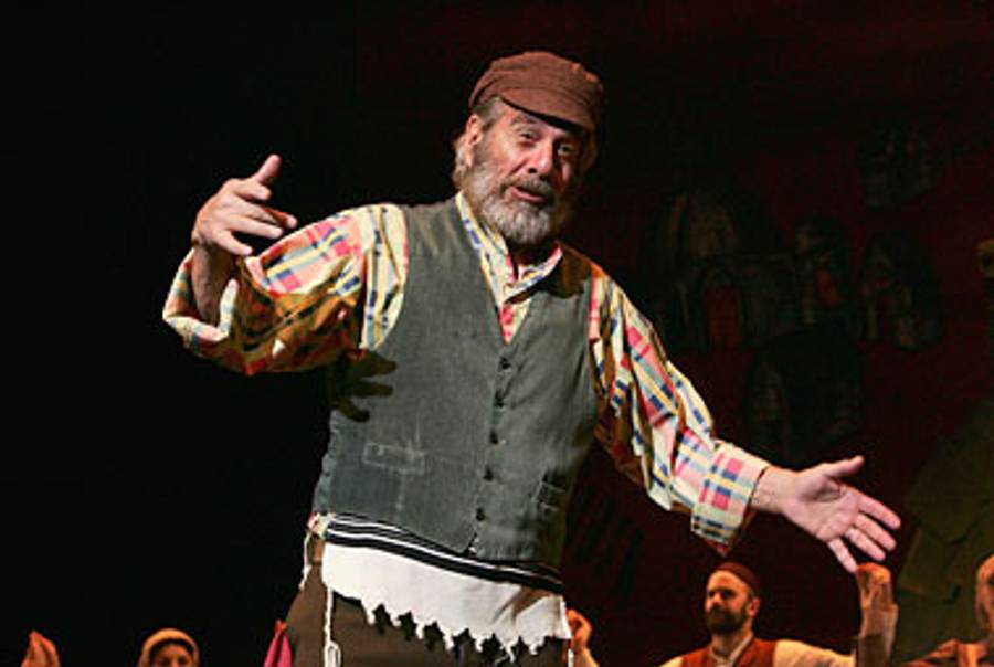 Topol as Tevye in 2005.(Patrick Riviere/Getty Images)