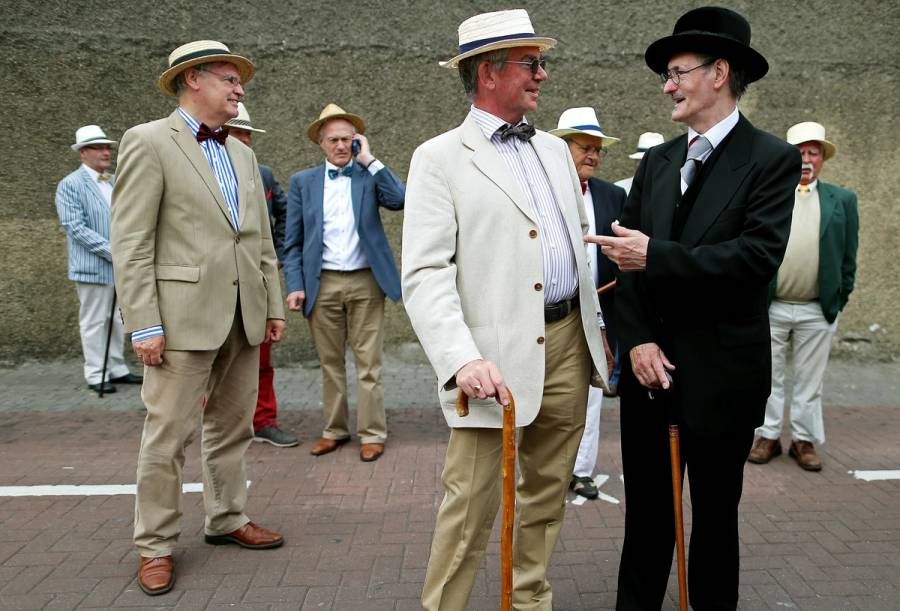 A Bloomsday gathering in Dublin, 2013