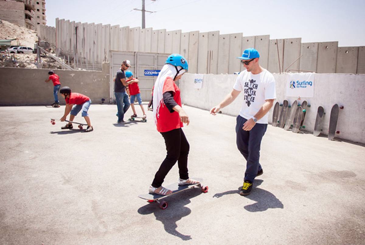 Matt Olsen teaches at the Shuafat Refugee Camp in East Jerusalem. (Yair Hasidof)
