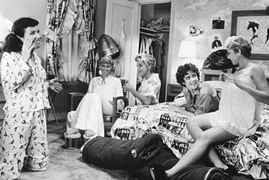 Jamie Donnelly, Olivia Newton-John, Didi Conn, Stockard Channing, and Dinah Manoff in Grease.(Paramount Pictures via IMDB)