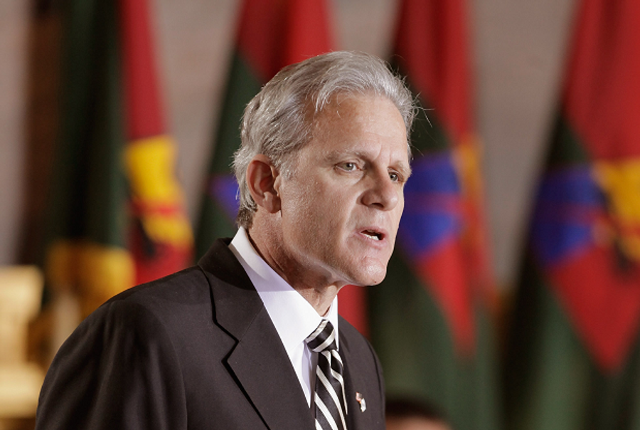  Israeli Ambassador to the United States Michael Oren speaks during the National Commemoration of the Day of Rememberance, April 19, 2012 in Washington, DC. (Chip Somodevilla/Getty Images)