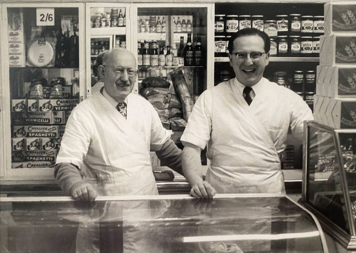 Pali and Ivan at the deli, 1959