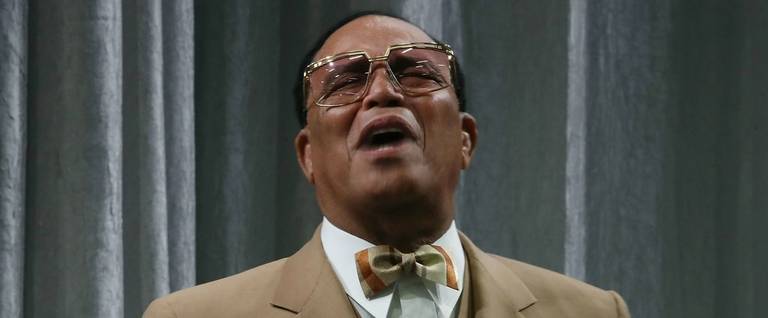 Nation of Islam Minister Louis Farrakhan delivers a speech and talks about U.S. President Donald Trump, at the Watergate Hotel, on November 16, 2017 in Washington, DC.