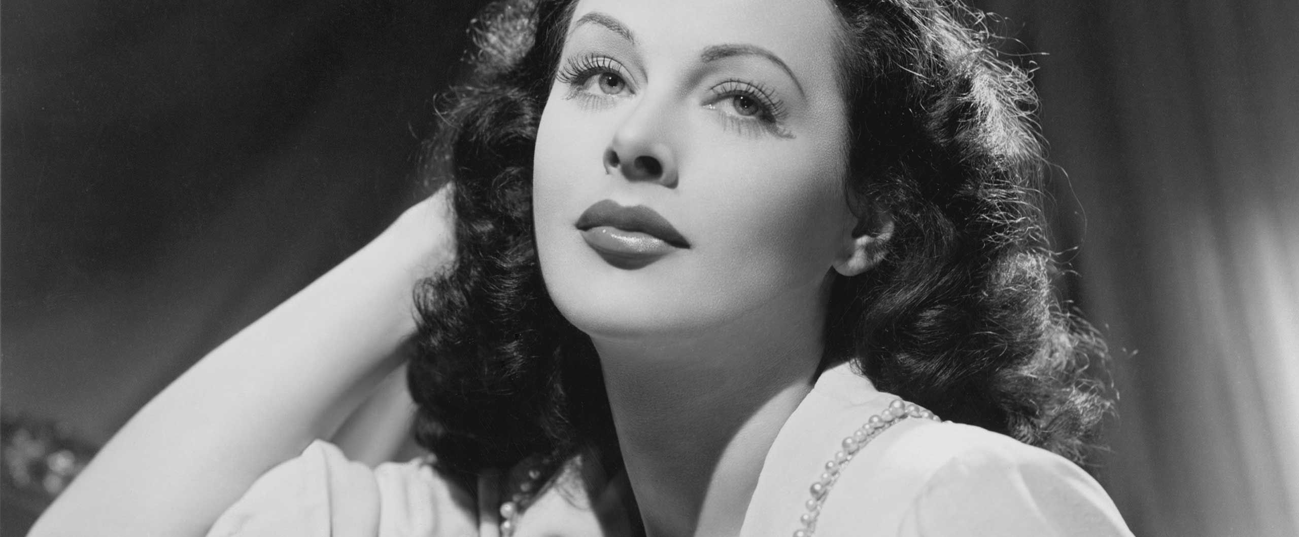 Actress Hedy Lamarr, the Real-life Jewish Wonder Woman Whose Inventions Led to WiFi and