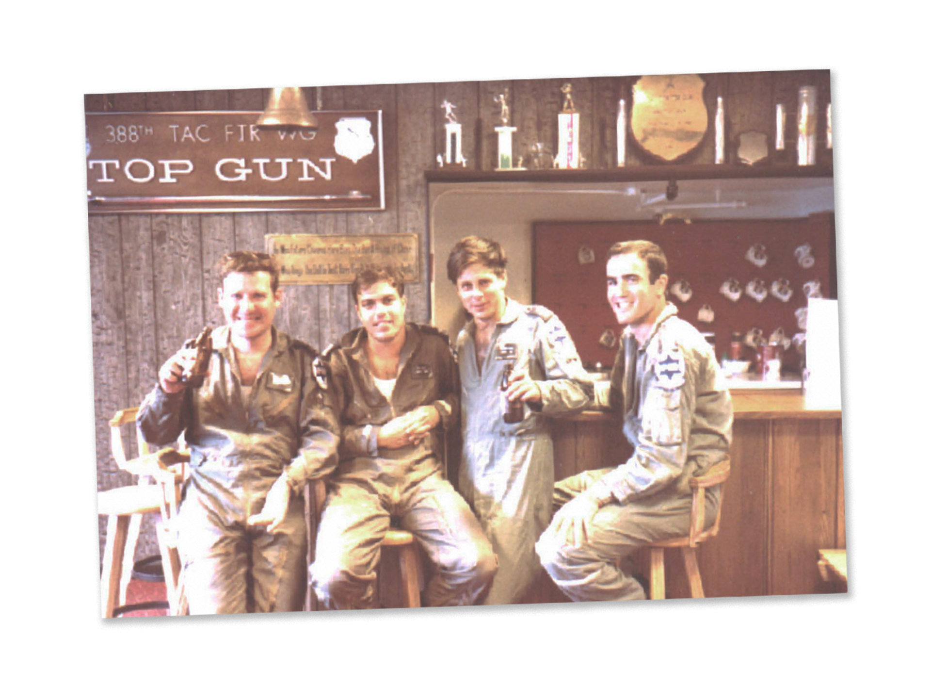 From left: Amos Yadlin, Dubi Ofer, Ilan Ramon, Rani Falk, in the 34th squadron’s bar in Hill Air Force Base, Utah
