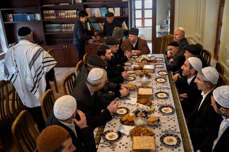 Jewish representatives from Quba and the Red Town host a Passover Seder for themselves and a group of Muslim leaders, Gilaki Synagogue, Quba, Azerbaijan, 2013