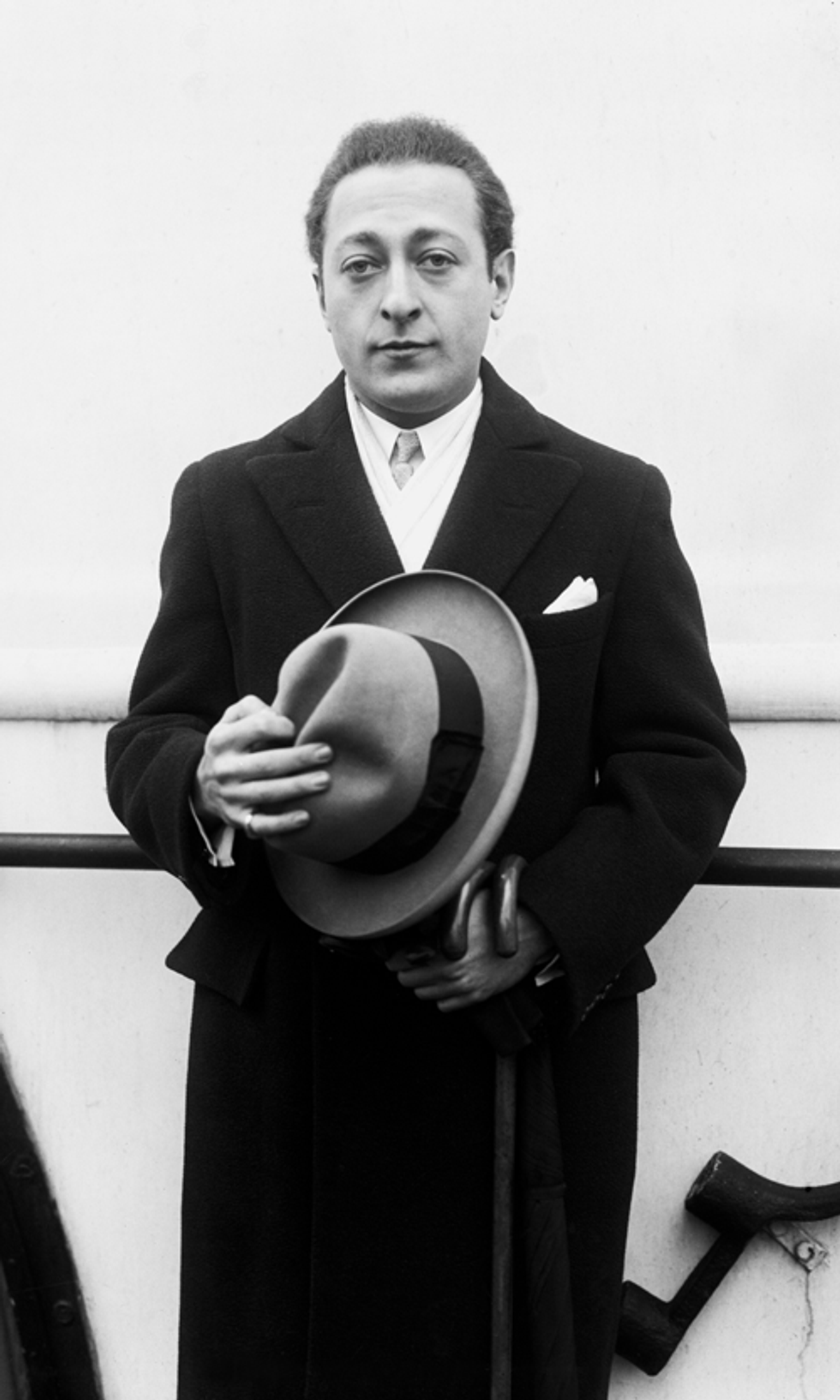 Jascha Heifetz in an undated photo (Photo: Library of Congress)