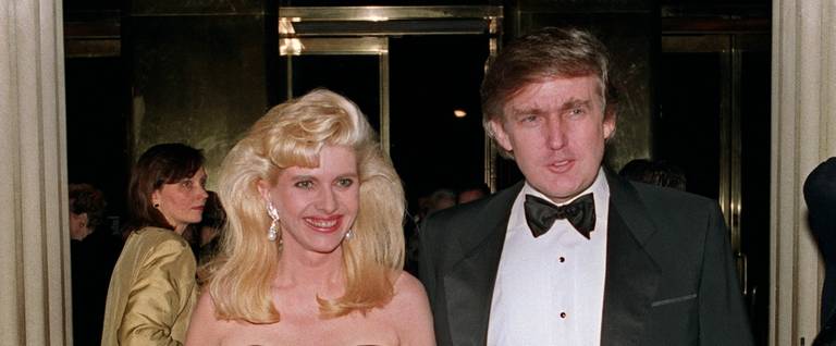Donald Trump and his then-wife Ivana in New York, December 4, 1989. 