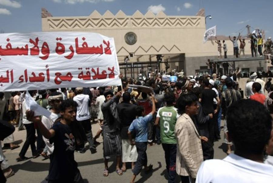 Rioters Attack the U.S. Embassy in Sanaa, Yemen(Getty)
