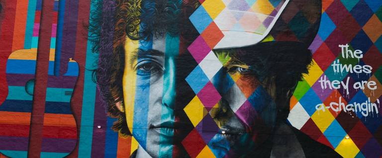 A mural of songwriter Bob Dylan by Brazilian artist Eduardo Kobra is on display in downtown Minneapolis, Minnesota on October 15, 2016.